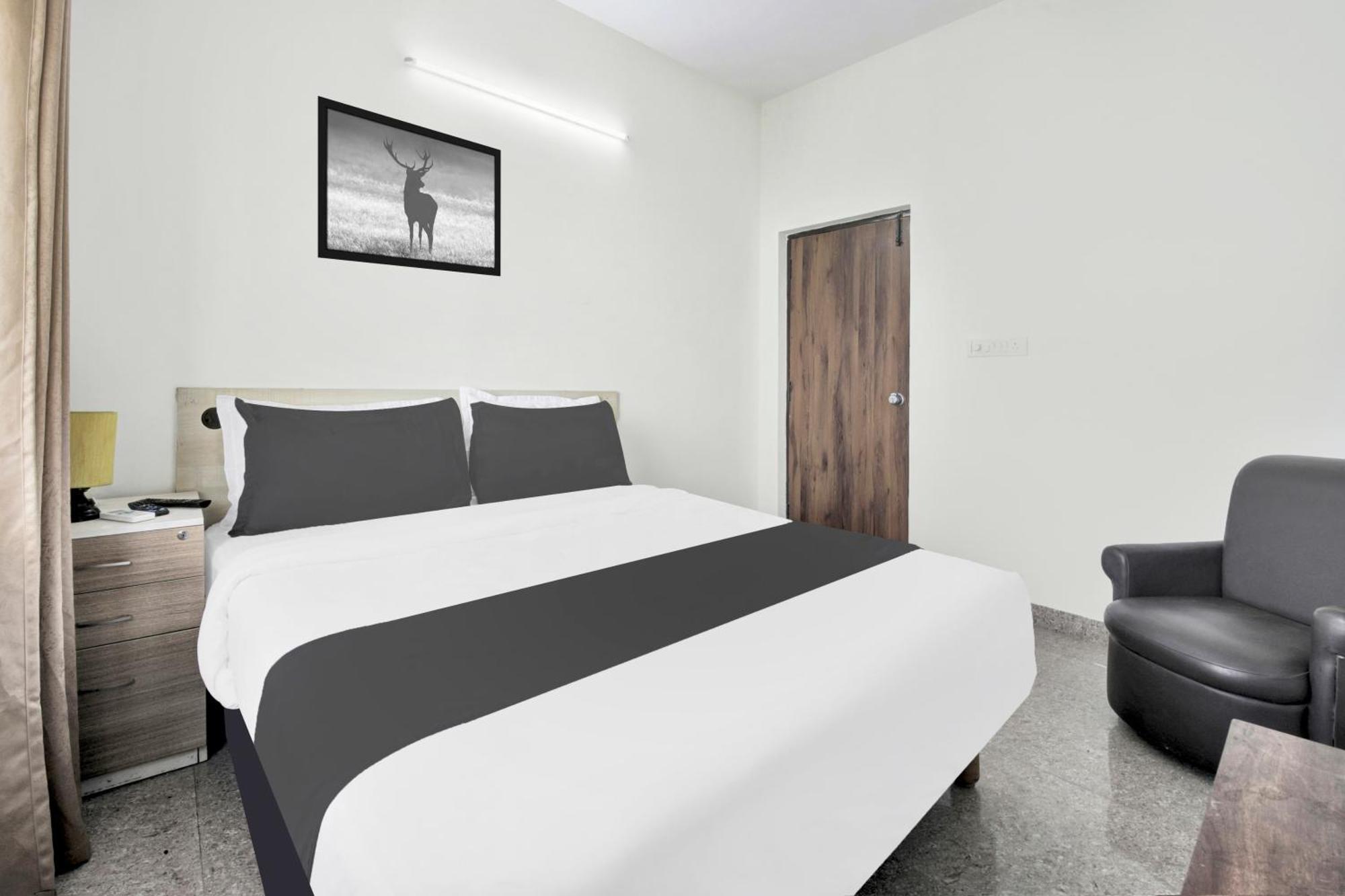 Hotel O Sri Manjunatha Deluxe Suites Bengaluru Zewnętrze zdjęcie